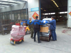 福瑞得機(jī)械座駕壓路機(jī)，手扶壓路機(jī)包裝發(fā)貨
